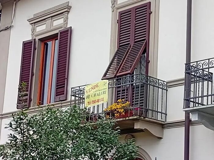 Appartamento con 5 locali in vendita in Pisa