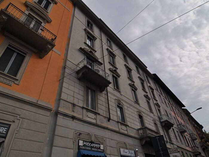 Appartamento trilocale in affitto in Via Giuseppe Meda, Pezzotti Meda, Milano