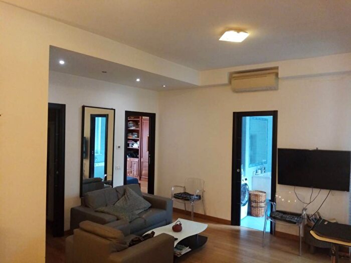 Appartamento trilocale in affitto in Via Isole Pelagie, Conca dOro Valli, Roma