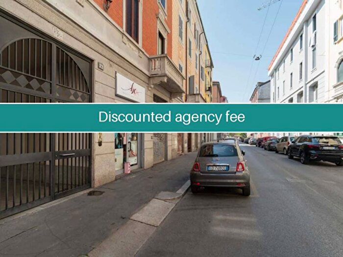 Appartamento bilocale in affitto in Via Salasco, Bocconi, Milano