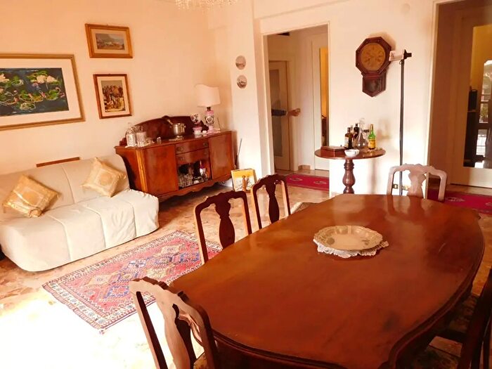 Appartamento con 5 locali in vendita in Pisa