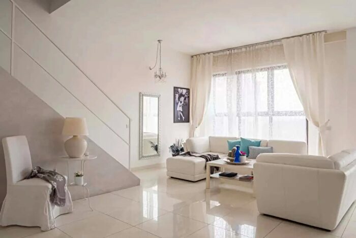 Appartamento in affitto in Via Pompeo Mariani, Milano