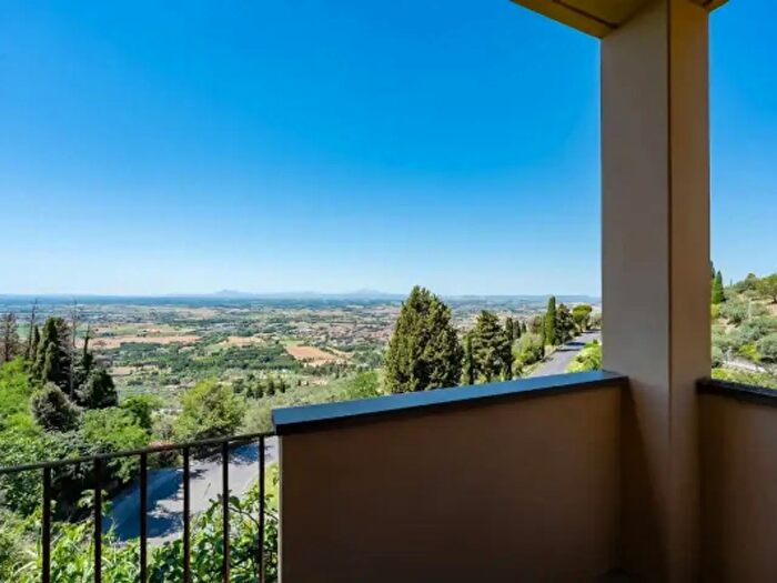 Appartamento quadrilocale in vendita in Via Giovanni XXIII, Cortona
