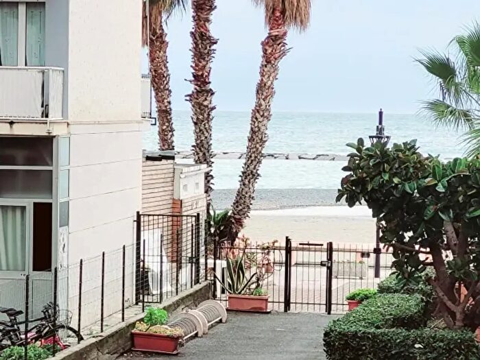 Appartamento bilocale in vendita in Largo Parodi a, San Bartolomeo Al Mare