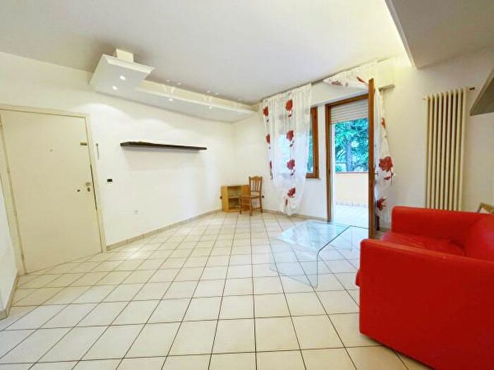 Appartamento trilocale in vendita in Viale Po, Riccione