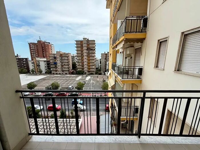 Appartamento bilocale in vendita in Via della Stazione, Taggia