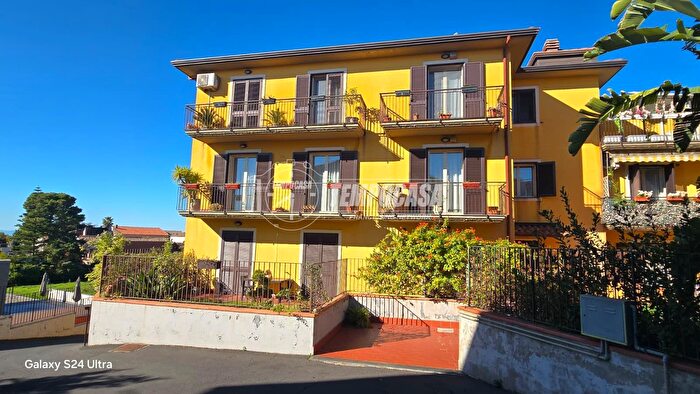 Appartamento con 5 locali in vendita in Via Sottotenente Lombardo, San Pietro Clarenza