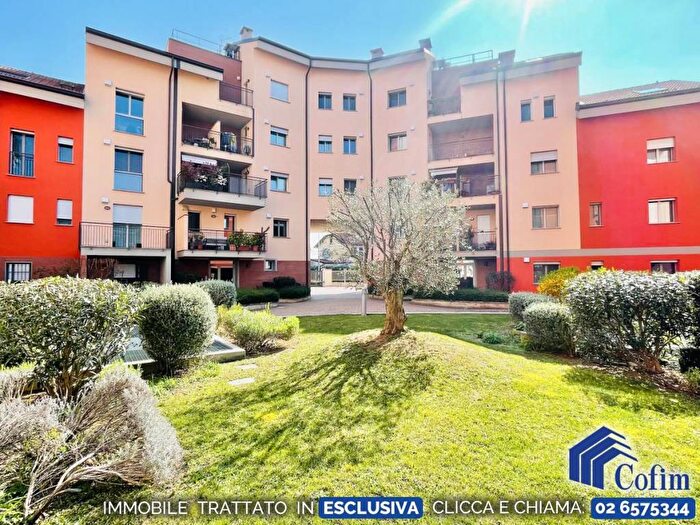 Appartamento trilocale in affitto in via Comune Antico, Greco Segnano, Milano