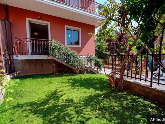 Appartamento bilocale in vendita in Via San Rufino, Chiavari