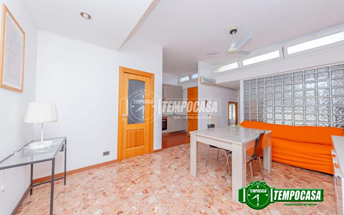 Appartamento bilocale in vendita in Via Francesco Cilea, Milano