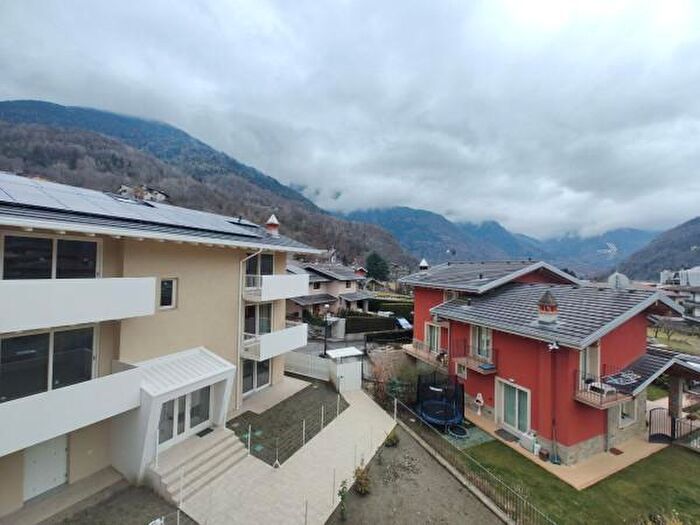 Appartamento trilocale in vendita in Edolo