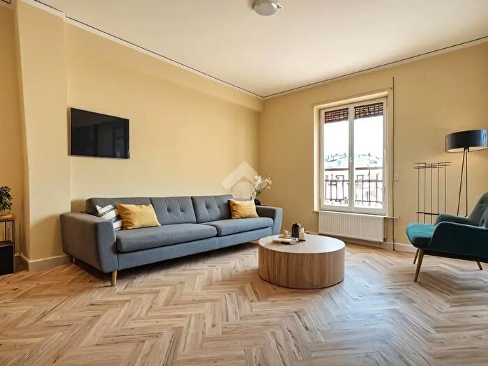 Appartamento quadrilocale in vendita in Viale Benedetto Brin, Terni