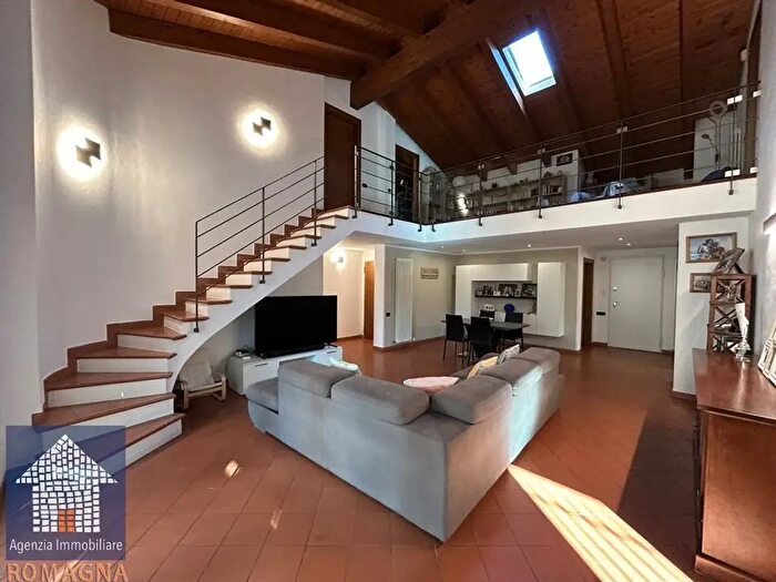 Casa con 9 locali in vendita in Via Matisse, Ravenna