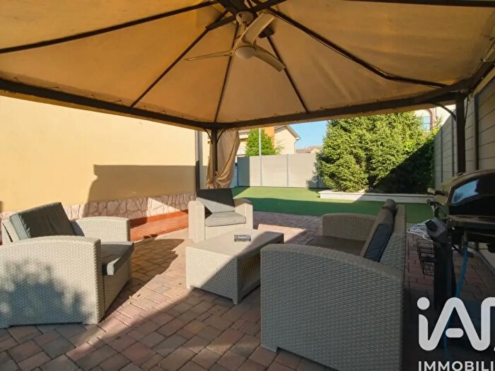 Appartamento con 5 locali in vendita in Via Giuseppe Resi, Ronco AllAdige