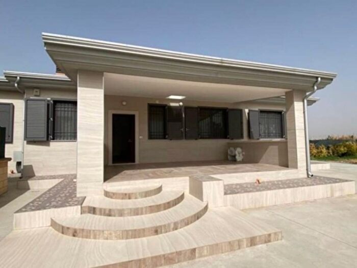 Casa trilocale in affitto in Salice Nuovo, Foggia