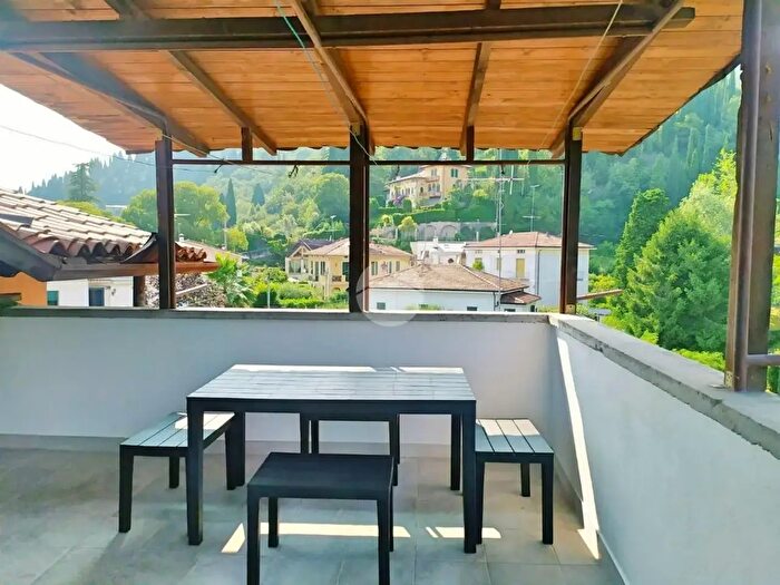 Appartamento bilocale in affitto in Via della Seriola, Salo'