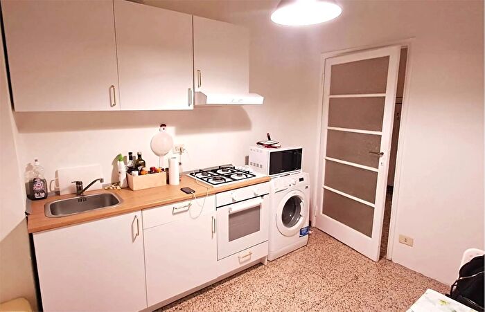 Appartamento bilocale in affitto in Milano MM Brenta Via Privata Sacconi, Milano