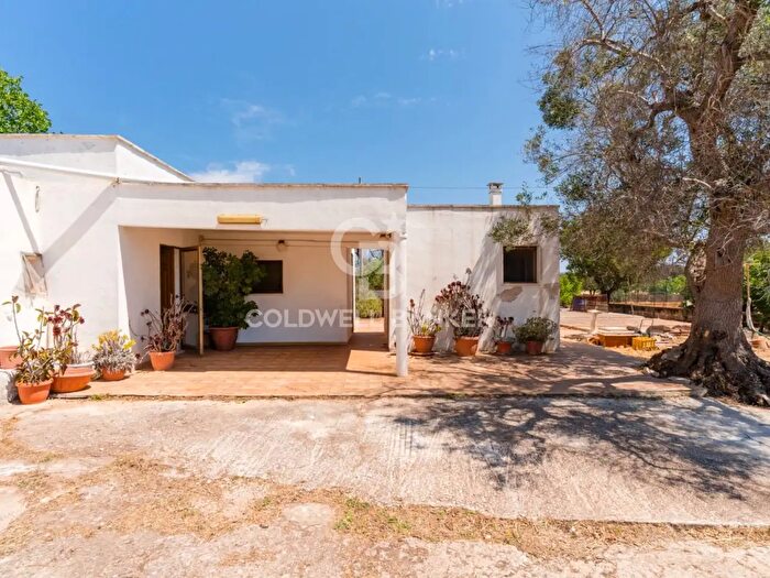 Casa con 5 locali in vendita in Contrada Giannaricchiella Snc, San Vito Dei Normanni