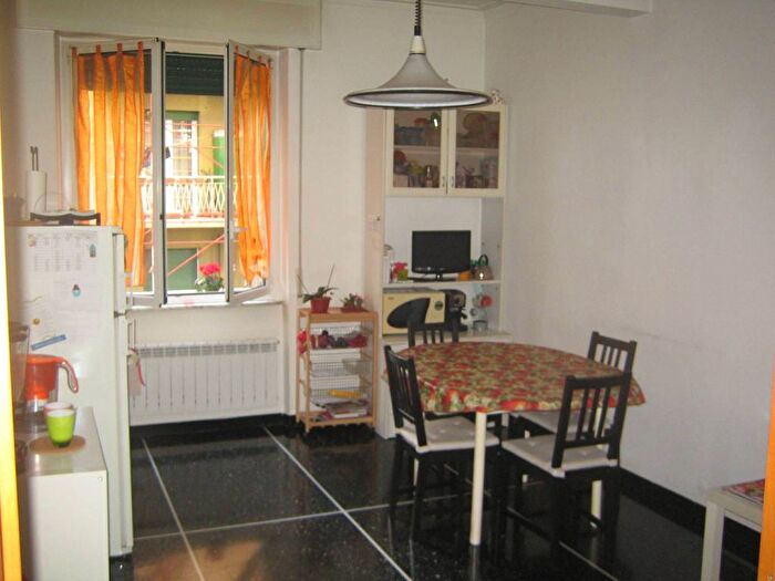Appartamento trilocale in affitto in Via Giovanni Torti, San Fruttuoso, Genova