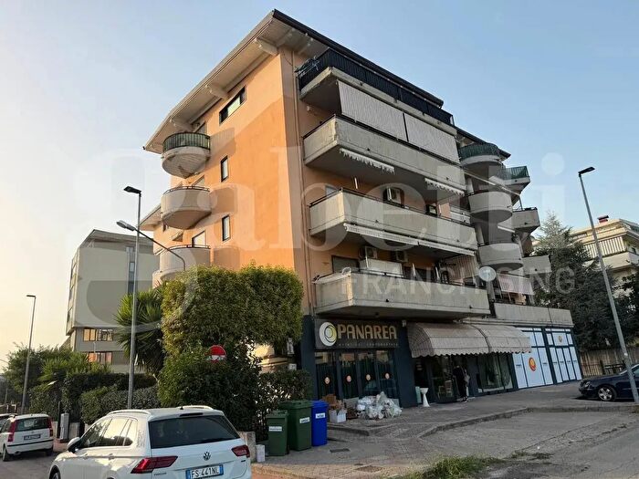 Appartamento trilocale in vendita in Via Fiorignano, Battipaglia