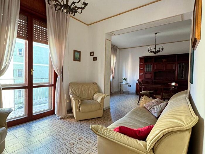 Appartamento quadrilocale in affitto in Via Nicola Froggio, Centro, Vibo Valentia