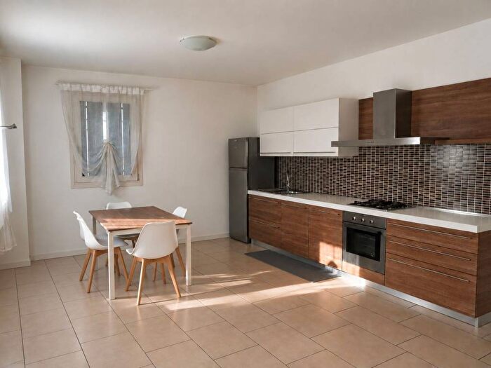 Appartamento trilocale in affitto in Via Alcide De Gasperi, Montecchio Maggiore Alte Ceccato, Montecchio Maggiore