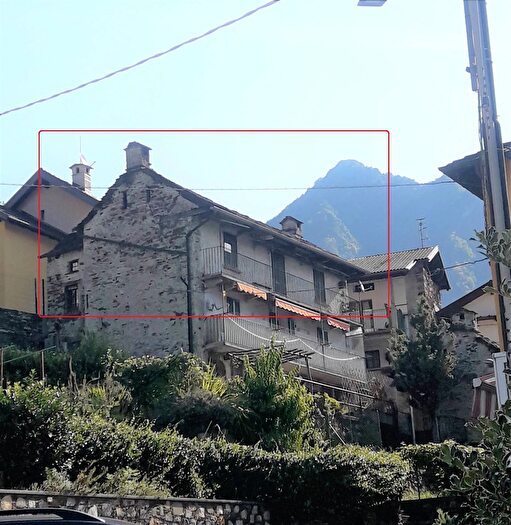 Appartamento quadrilocale in vendita in Via Cursolo, Valle Cannobina