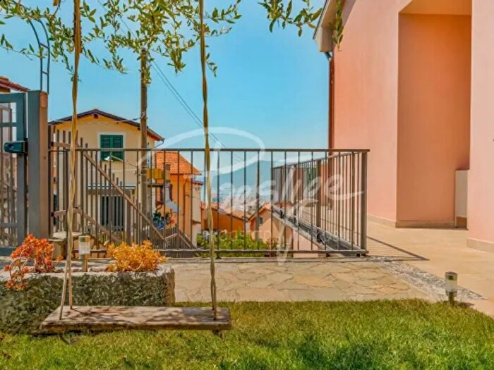 Casa con 5 locali in vendita in Via Amerigo Vespucci, La Spezia