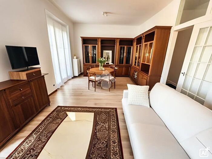 Appartamento trilocale in vendita in Viale Santuario, Seregno