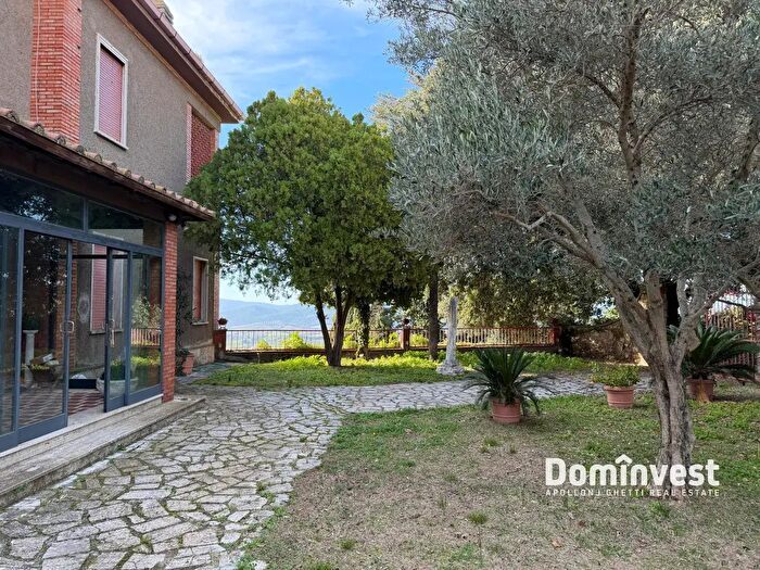 Casa quadrilocale in affitto in Via della Circonvallazione, Capalbio