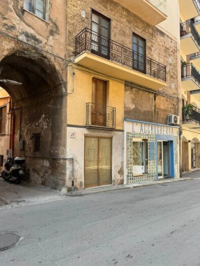 Appartamento trilocale in vendita in Corso Vittorio Emanuele, Sciacca