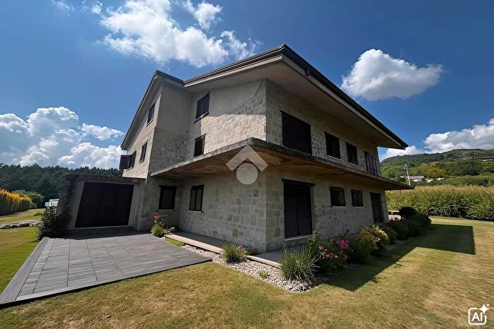 Casa con 7 locali in vendita in Via Poggio dOro, Potenza