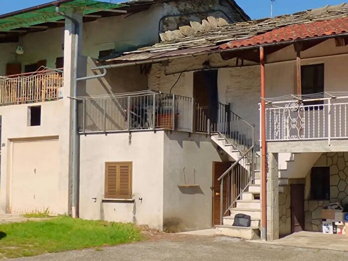 Casa bilocale in vendita in Via I° Maggio, Luserna San Giovanni
