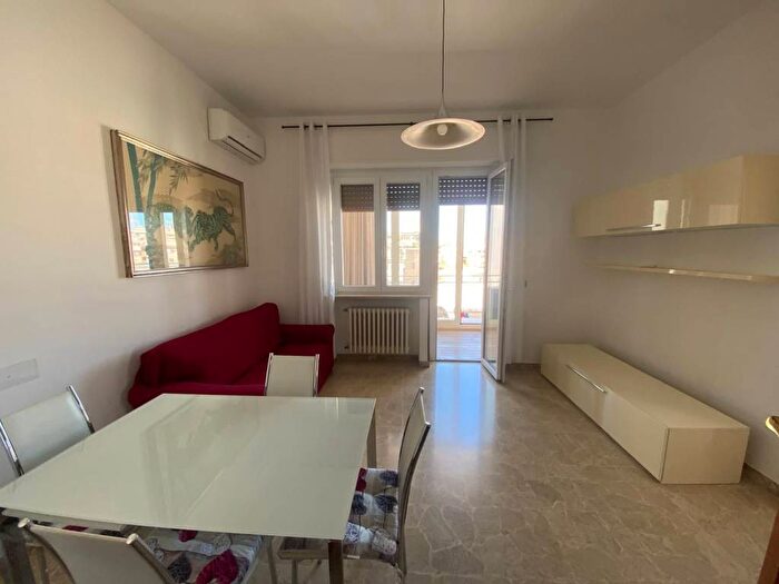 Appartamento trilocale in affitto in Via Ravenna, Piazza Salotto Corso Umberto, Pescara