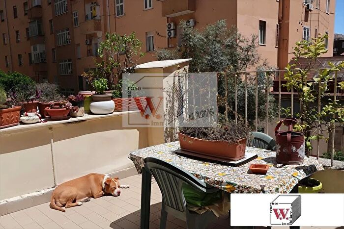 Appartamento quadrilocale in vendita in Napoli