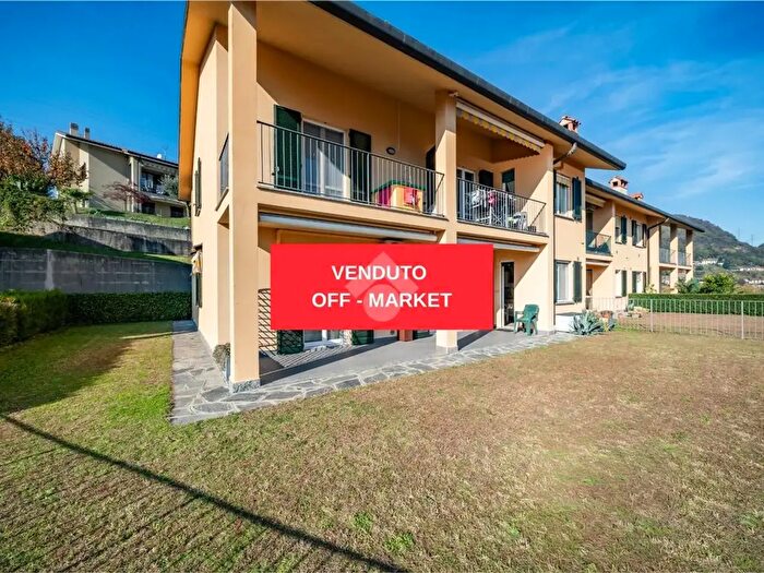 Appartamento quadrilocale in vendita in Via I Maggio, Galbiate