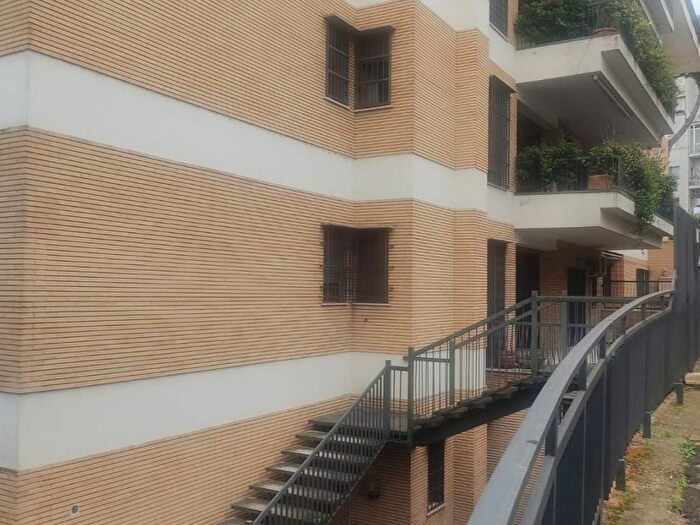 Appartamento bilocale in affitto in Via Giovanni Arrivabene, Vigna Clara Vigna Stelluti, Roma