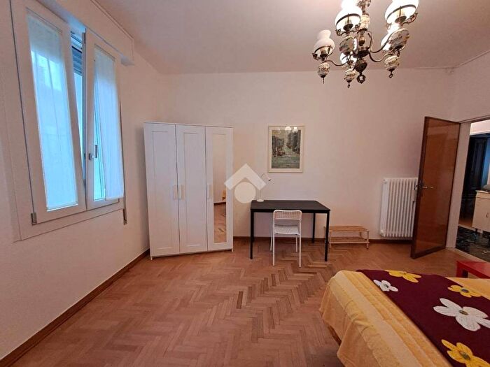 Appartamento trilocale in affitto in Via Fabrici Girolamo dAcquapendente, Madonna Pellegrina, Padova