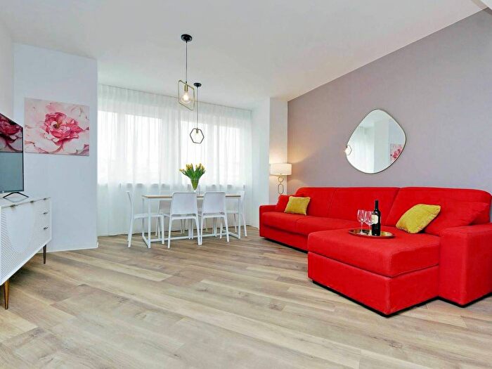 Appartamento trilocale in affitto in Via Flavia, Sallustiano, Roma