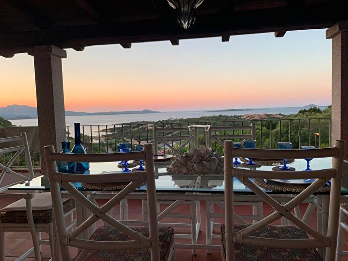 Appartamento con 6 locali in affitto in Strada Punta Lada, Porto Rotondo, Olbia