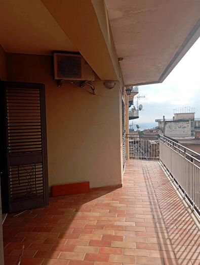 Appartamento con 5 locali in vendita in Via Salvatore Vigo Acireale, Acireale