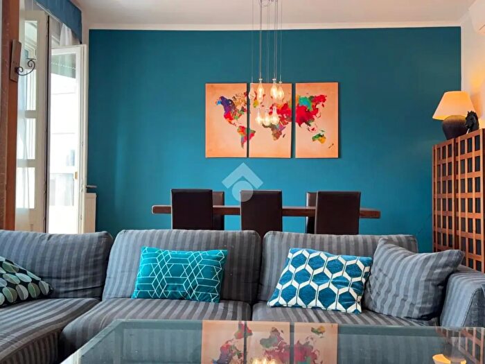 Appartamento trilocale in vendita in Via Nimis, Udine