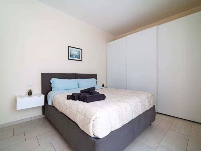 Appartamento bilocale in affitto in Viale Franklin Delano Roosevelt, Borghi, Como