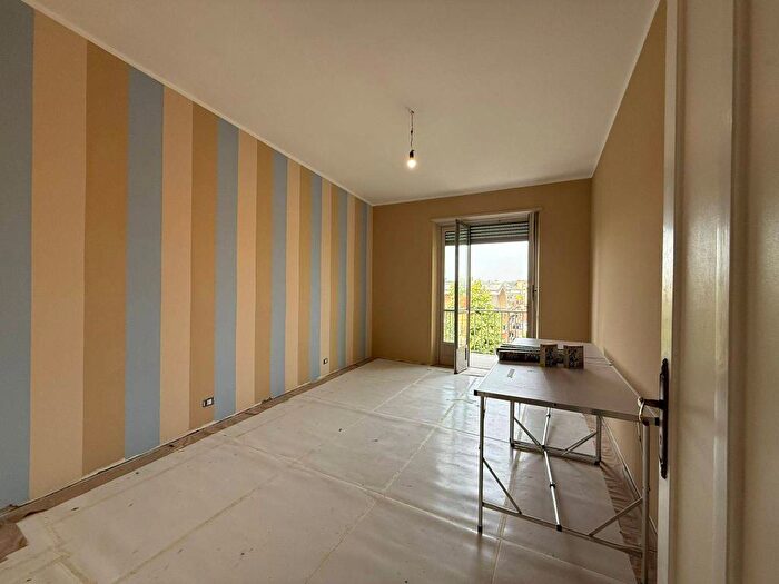 Appartamento bilocale in affitto in Viale Generale Armando Diaz, Semicentro, Chieri