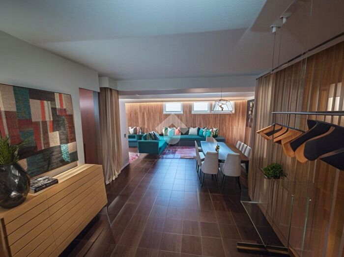 Appartamento con 5 locali in vendita in Via Veronese, Spinea