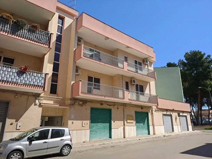 Appartamento quadrilocale in vendita in Via Salvatore Quasimodo, San Giorgio Ionico