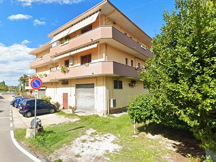 Appartamento con 5 locali in vendita in Via Lago Maggiore, San Giovanni Teatino