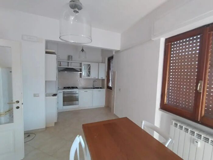 Appartamento quadrilocale in vendita in Ia Giovan Pietro, Carrara