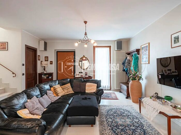 Appartamento con 7 locali in vendita in Via Girolamo di Giovanni, Camerino