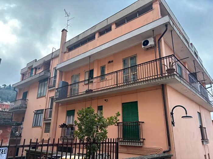 Appartamento trilocale in vendita in Piazza della Repubblica, Rocca Di Papa